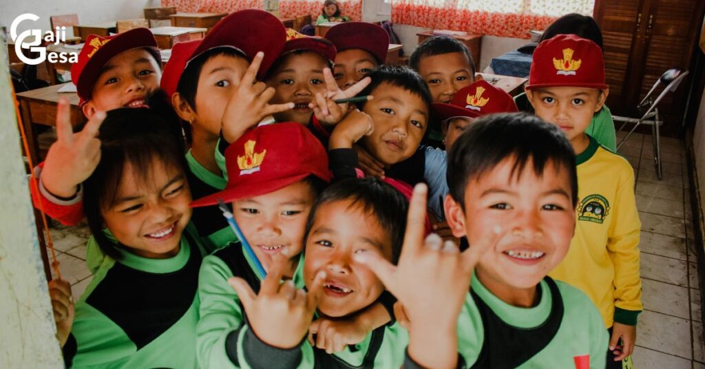 tips atur keuangan kembali sekolah