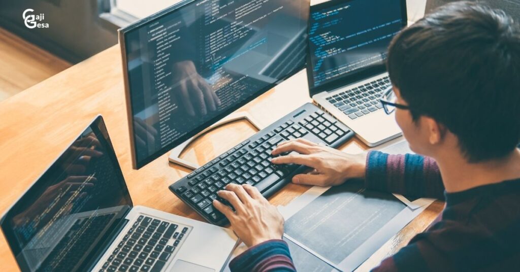 kelebihan software penggajian