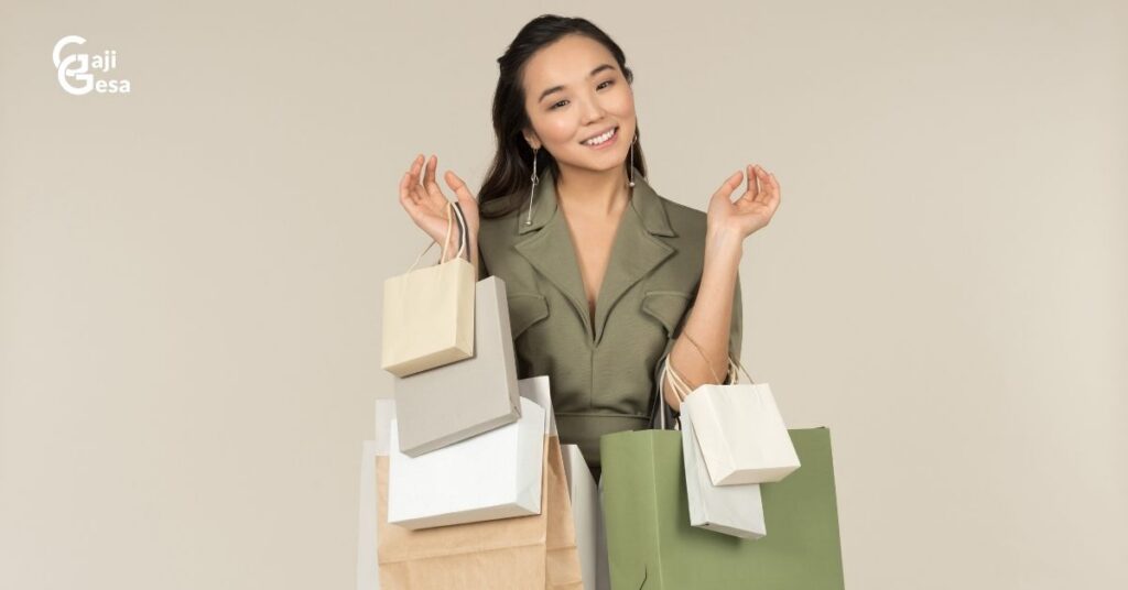 perbedaan diskon cashback voucher